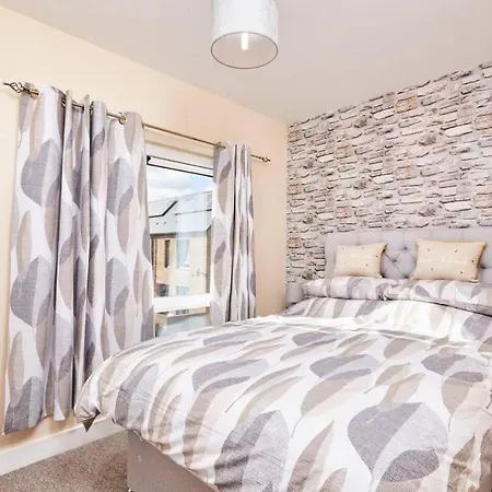 Modern 3 Bed House In Sheffield - Parking - Garden Apartment Exterior photo
